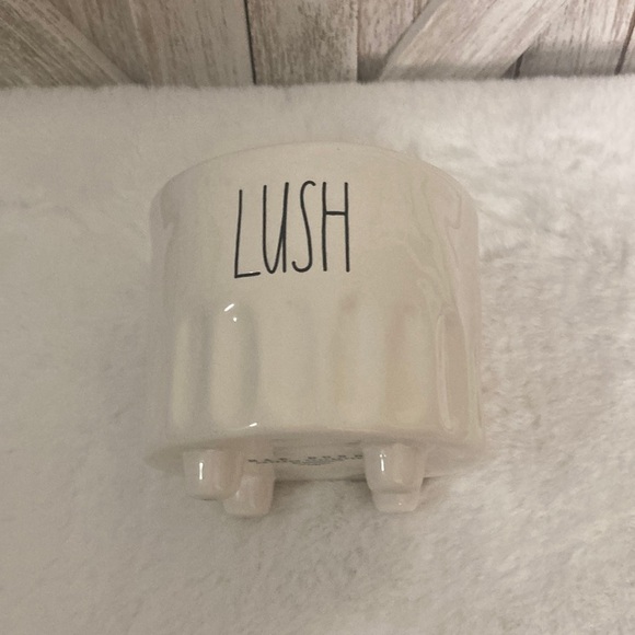 Rae Dunn Lush Mini Planter - Picture 1 of 6